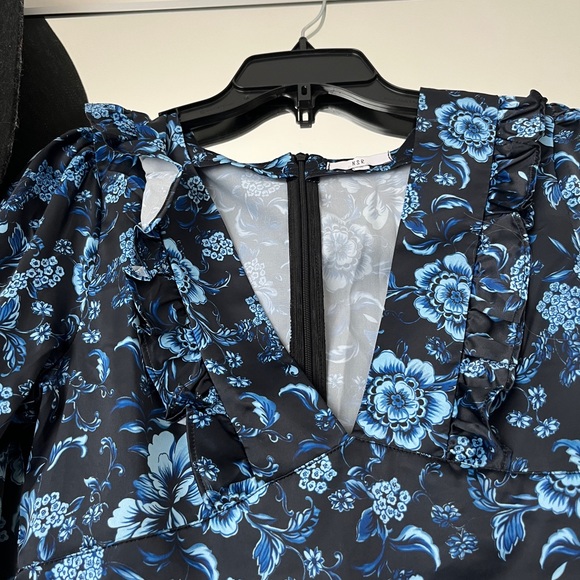 NSR Baby doll ruffle dress blue navy floral - Picture 2 of 9